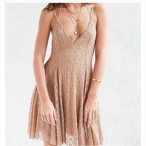 Kimchi blue lace dress